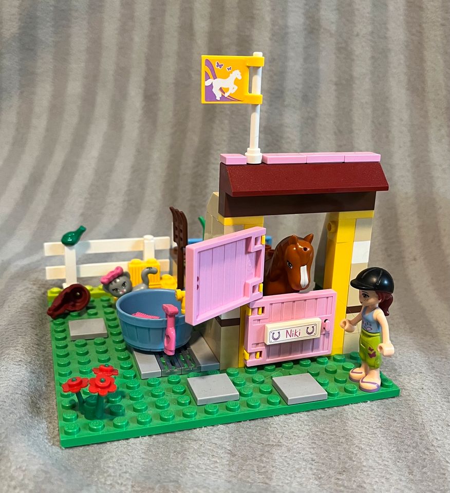Lego 3189 - Friends: Pferdestall in Enger