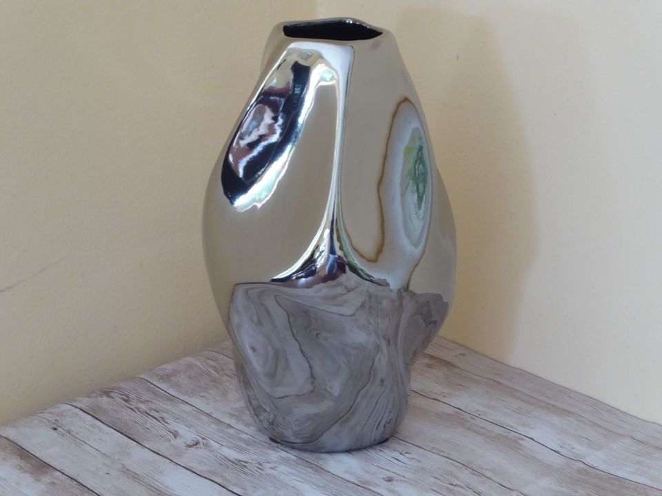 Vase silber in Wildeshausen