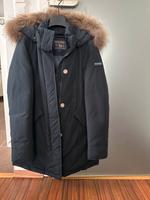 Woolrich Parka Damen Mädchen Gr. 14, XS NEU Frankfurt am Main - Eckenheim Vorschau