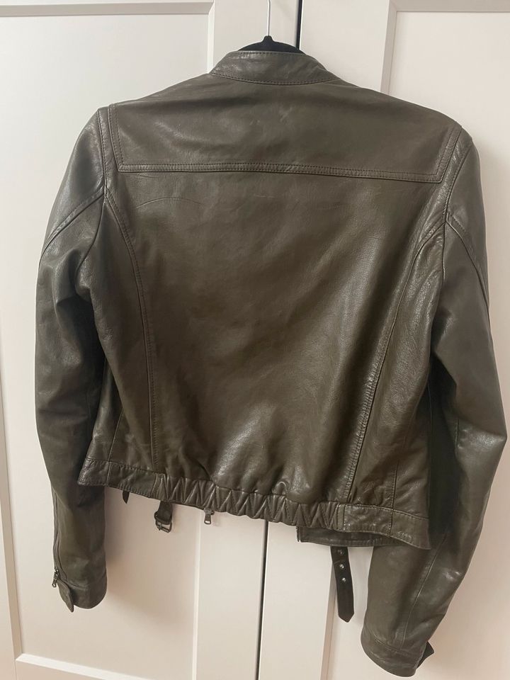 Calvin Klein Lederjacke Damen in Hannover