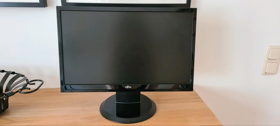 Monitor Fujitsu LL3200T 22 Zoll