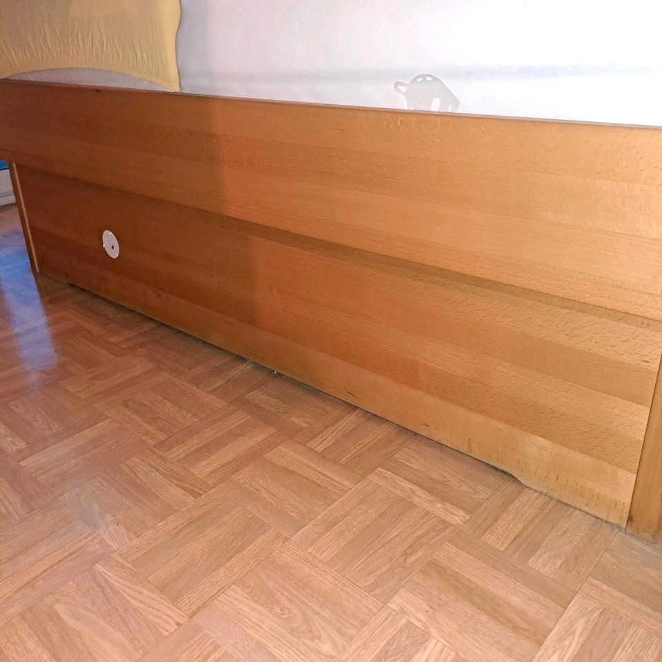 Köln- Massiv Holz Doppelbett 180x200 mit 10 großen Schubladen in Köln