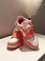 Nike Schuhe rosa Lübeck - St. Lorenz Süd Vorschau