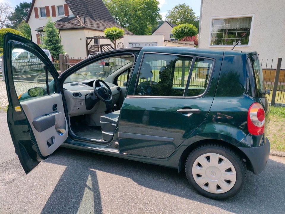 Renault Modus (TÜV bis 2026, sehr guter Zustand, viele Teile neu) in Potsdam