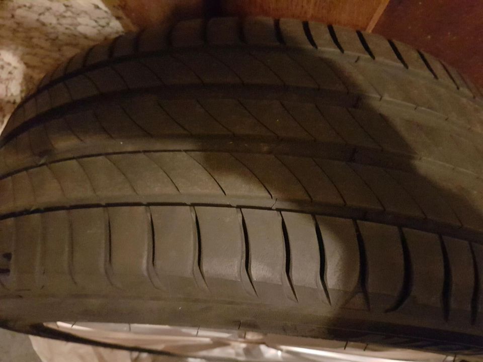 4 Mercedes Alufelgen mit guten Michelin Sommerreifen 245 45 R 18 in Ahaus