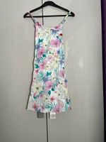 Roxy Sommerkleid Flower Größe 140/146 Berlin - Biesdorf Vorschau