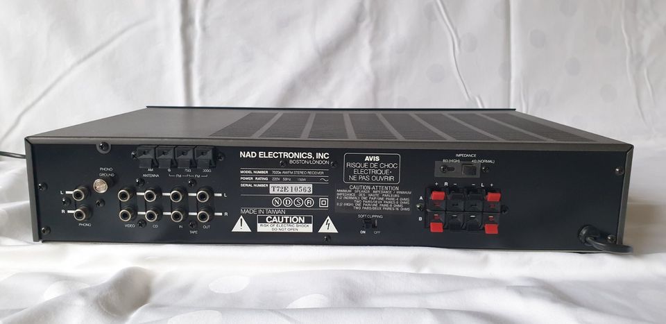 Stereo Receiver NAD 7020e in München