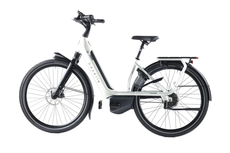 Gazelle Avignon C380 HMB LTD - 2023 - 49 cm | nur 196 km | Bosch Performance Line (65 Nm) 625 Wh | UVP 4.499 € | 1 Jahr Garantie | E Bike City in Ottobrunn