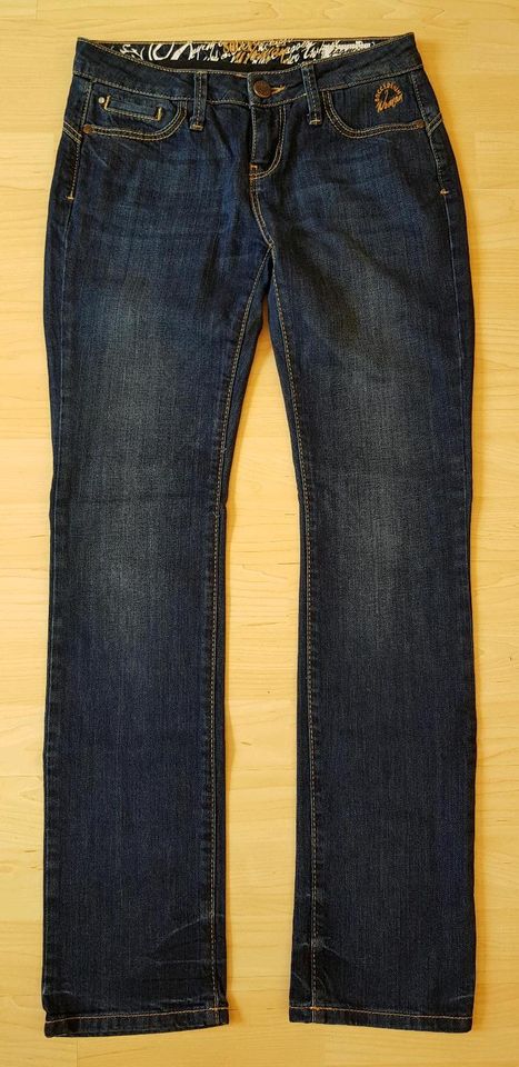 Soccx Jeans Jeanshosen susan jasmin Gr. 34 Fergie W28 Romy W26 in Jena