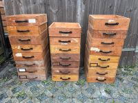 Einzelne Schubladen Holz Alt KR34 Apothekerschrank DDR Deko Regal Leipzig - Leipzig, Südvorstadt Vorschau