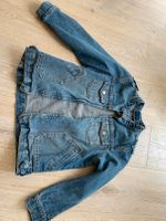 Coole Jeansjacke junge Gr. 128 München - Allach-Untermenzing Vorschau