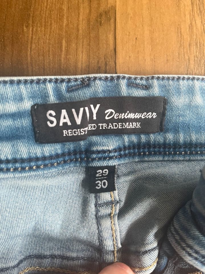 Jeans zuverkaufen in Vlotho