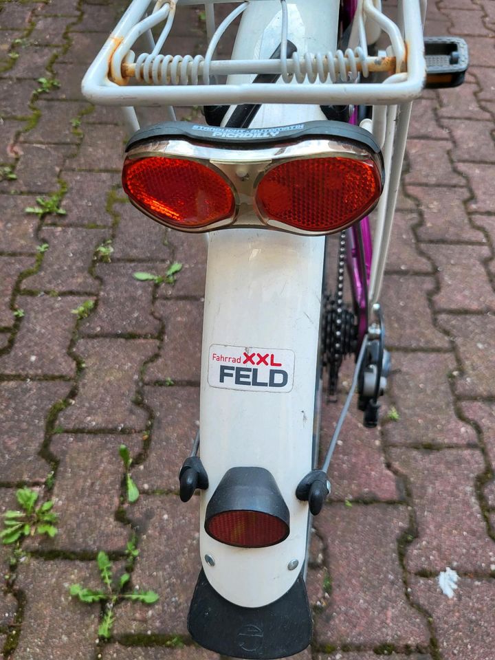 Fahrrad Mädchenfahrrad Boomer violett dunkel 26 Zoll junior Dream in München