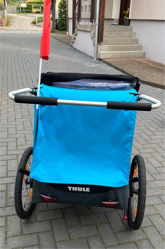 Thule Coaster XT Kinder Fahrradanhänger blau in Bad Belzig