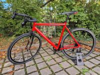 Rennrad feuerrot 28" Zoll Revolution 1.1 neuwertig Dresden - Strehlen Vorschau