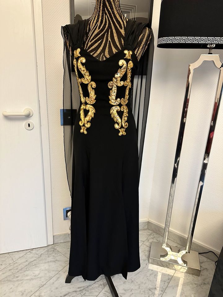 Sexy Ballkleid Schwarz mit goldenen Pailletten in Größe 36 in Falkensee