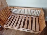 Massives Holz Babybett Kleinkind Kinderbett mitwachsend 0-7 J. Berlin - Biesdorf Vorschau