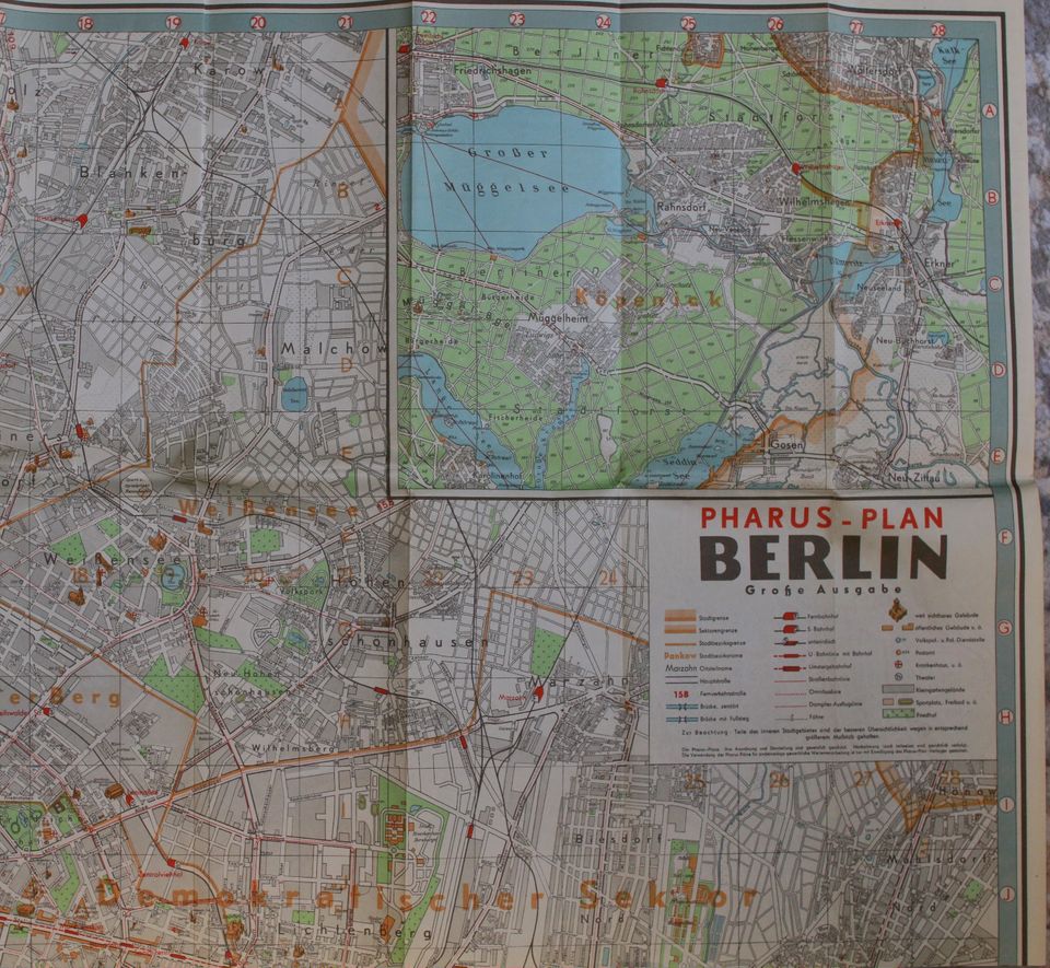 Pharus Stadtplan Berlin - Große Ausgabe / Sektorengrenzen v. 1954 in Grünheide (Mark)