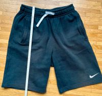 Jungen Nike Sweatshirt Shorts, Größe S Köln - Braunsfeld Vorschau