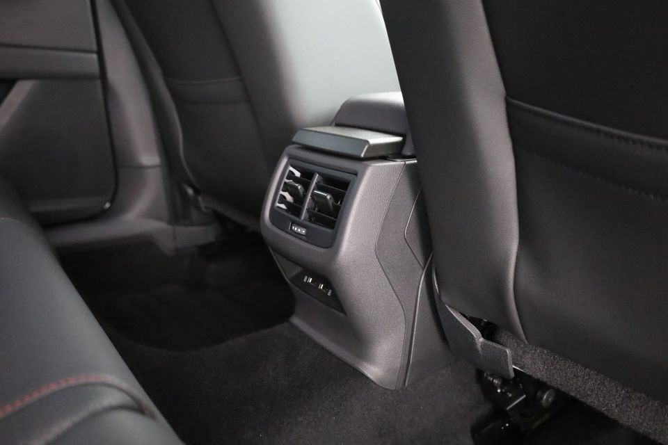 Seat Leon 1.5 TSI FR DSG LED Navi Leder Beats Full Li in Halle