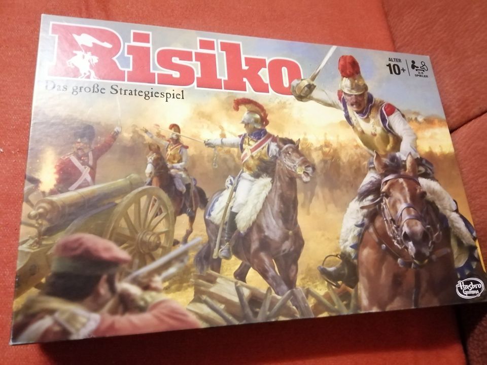 Risiko HASBRO  2015  vollständig  guter Zustand in Stützerbach