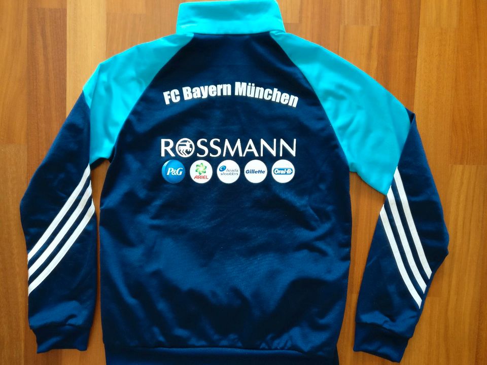 NEU Original Adidas FC Bayern München KINDER TRAININGSANZUG in München -  Maxvorstadt | eBay Kleinanzeigen ist jetzt Kleinanzeigen