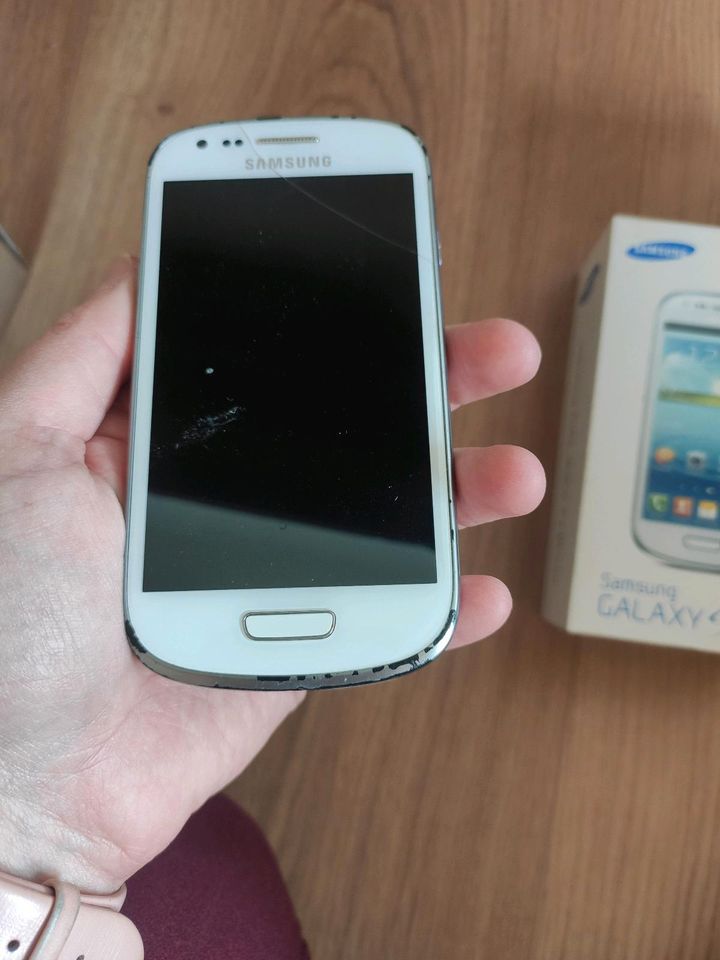 Samsung Galaxy S3 mini weiß in Pförring