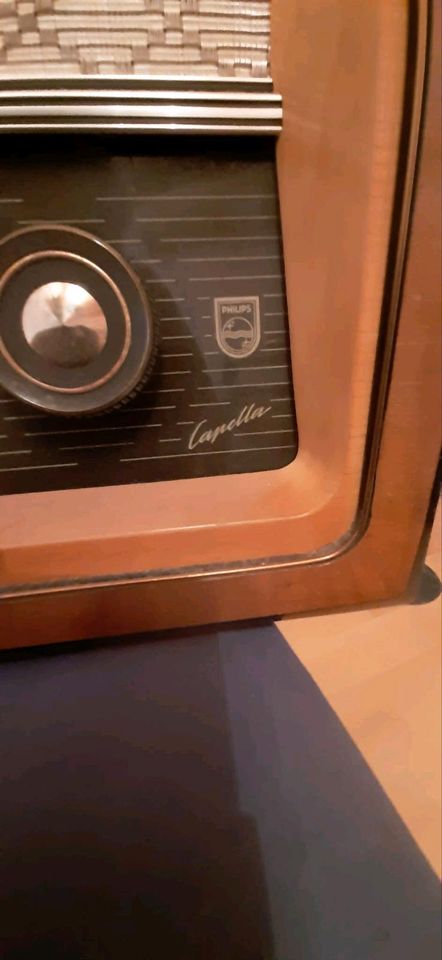 Röhrenradio 1956 Philips Capella 663 in Brackenheim