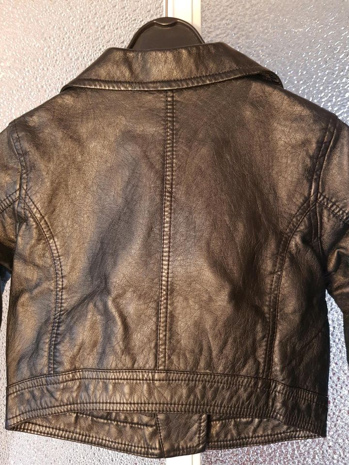 Mädchenjacke Neu 134 Kappahl Biker Lederimitat Kunstleder in Berlin