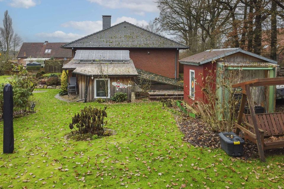 Großzügiges Eigenheim mit großartigem Garten, Sauna und Stellplätzen im schönen Zernien in Zernien