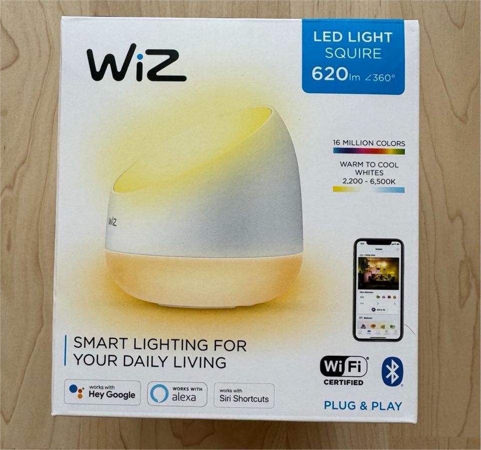 WiZ Squire Smart LED Light NEU & ungeöffnet in Berlin