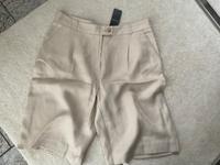 Neue elegante Comma Bermudas/Shorts Gr.40 Viskose+Leinen,fließend Duisburg - Meiderich/Beeck Vorschau