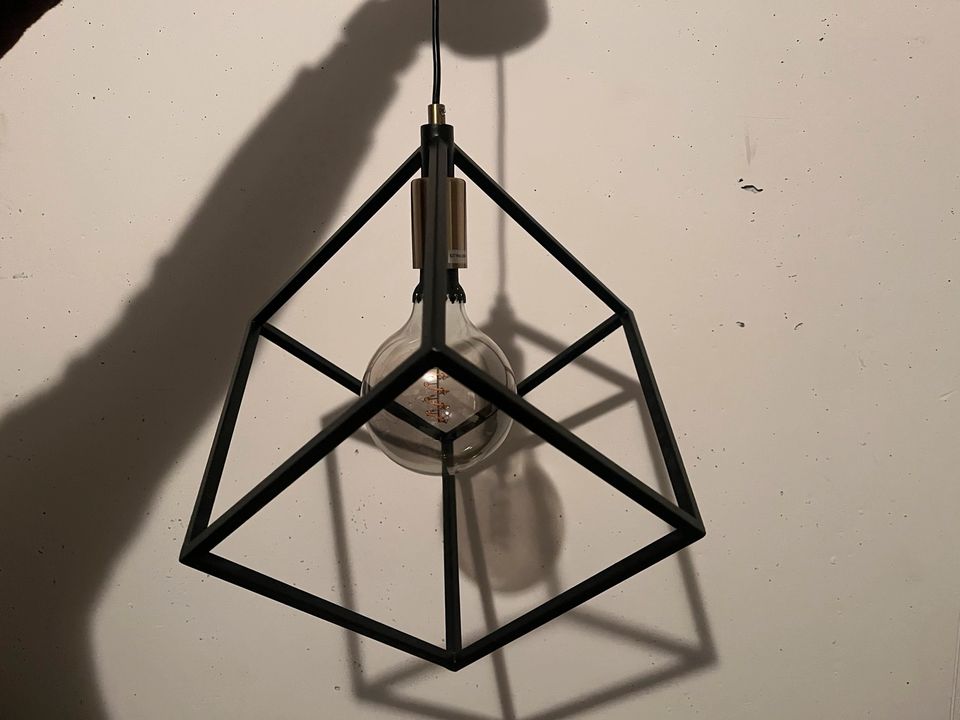 Lampe/ Hängelampe/ Lampe aus Metall + passende Stehlampe in Gettorf