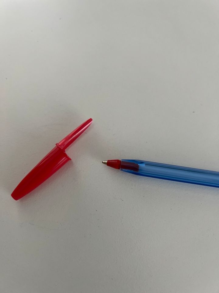 BIC Cristal soft Medium 47 Stück rot korrekturstift Klassenarbeit in Calw