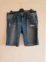 Boyfriend Bermuda Jeans, Comma, Größe 44, sehr guter Zustand Baden-Württemberg - Bad Liebenzell Vorschau
