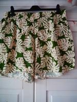 Kurze Hose Monstera Boho Hippie Strand 46 XXXL Primark Niedersachsen - Isernhagen Vorschau
