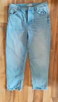 Bershka Denim Mom Jeans High Waist Gr. 42 hellblau Sachsen-Anhalt - Aschersleben Vorschau