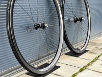 Industry Nine Road + Duke Baccara X SLR2 / Carbon Laufradsatz Hessen - Greifenstein Vorschau