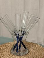 6 stylische Sektgläser in Vase dekorativ Glas blau Silvester Deko Dresden - Gorbitz-Ost Vorschau