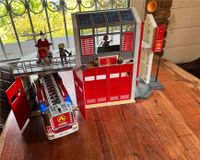 Feuerwache und Drehleiterfahrzeug playmobil Nordrhein-Westfalen - Kaarst Vorschau