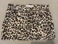 NEU!  Minirock mit Leopardenmuster von Bershka – Größe 38 Altona - Hamburg Ottensen Vorschau