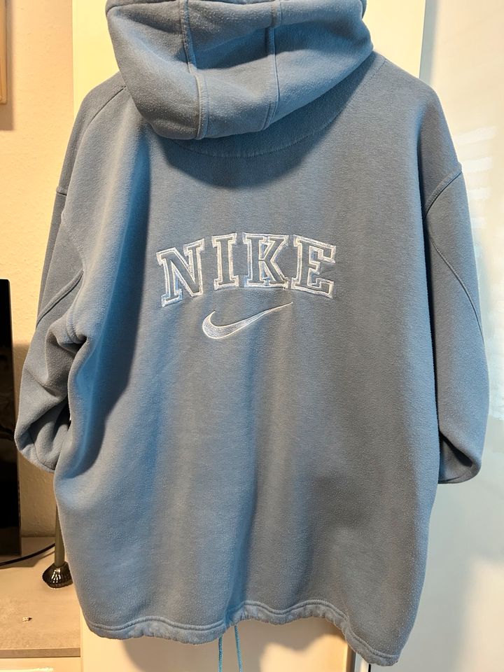 Nike Vintage Sweatshirt oversized in Gelsenkirchen