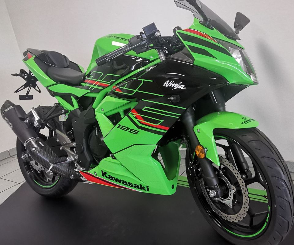 Kawasaki Ninja 125 Sofort Verfügbar  + 500€ Bonus möglich in Leipzig
