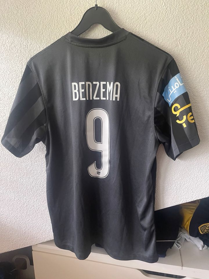 Al Ittihad Karim Benzema Trikot Grösse L in Waldshut-Tiengen