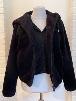 ESPRIT weiche Webfell-Jacke mit Kapuze schwarz Gr. S Eimsbüttel - Hamburg Eimsbüttel (Stadtteil) Vorschau