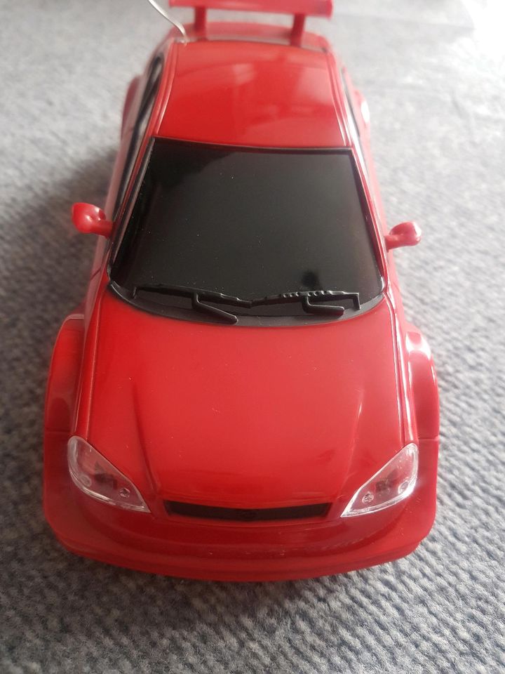 Opel Astra V8 Coupe 1:24 RC Car cartronic in Lingenfeld