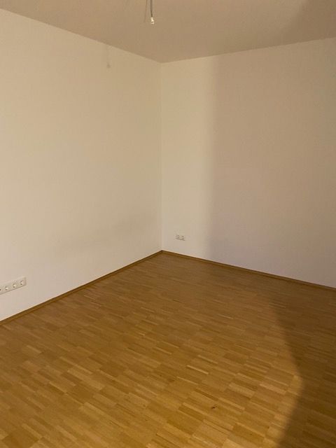 **Gutgeschnittenes 1 Zimmer-Apartment mit EBK - universitätsnah in Regensburg** in Regensburg