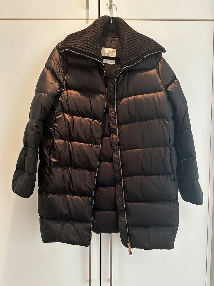 Original Moncler Mantel/Jacke in Kaarst