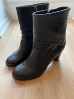 Stiefeletten Esprit, Gr. 37 Frankfurt am Main - Bornheim Vorschau