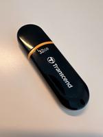 Top Zustand: Transcend 32GB USB Stick (sehr selten verwendet) Wiesbaden - Biebrich Vorschau